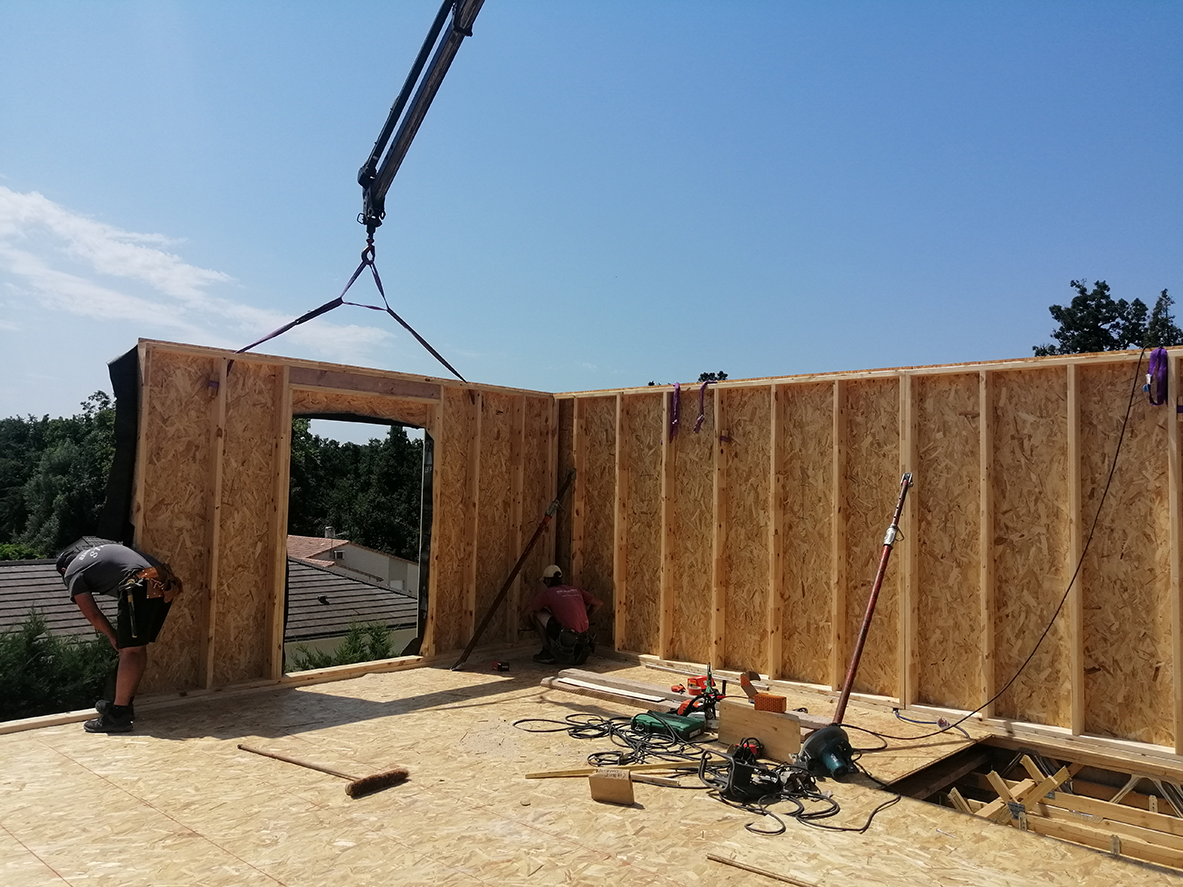 surelevation-maison-chapelle-charpente