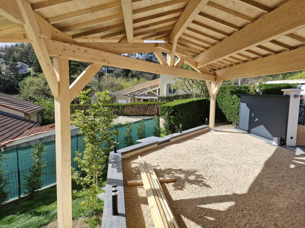 chapelle-charpente-carport-travaux